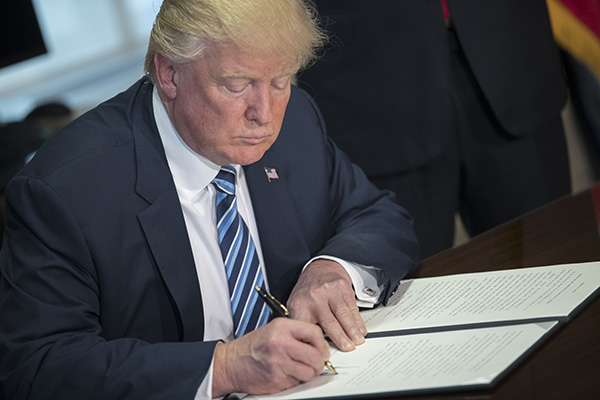 El presidente Trump ha implementado la política de ‘tolerancia cero ...